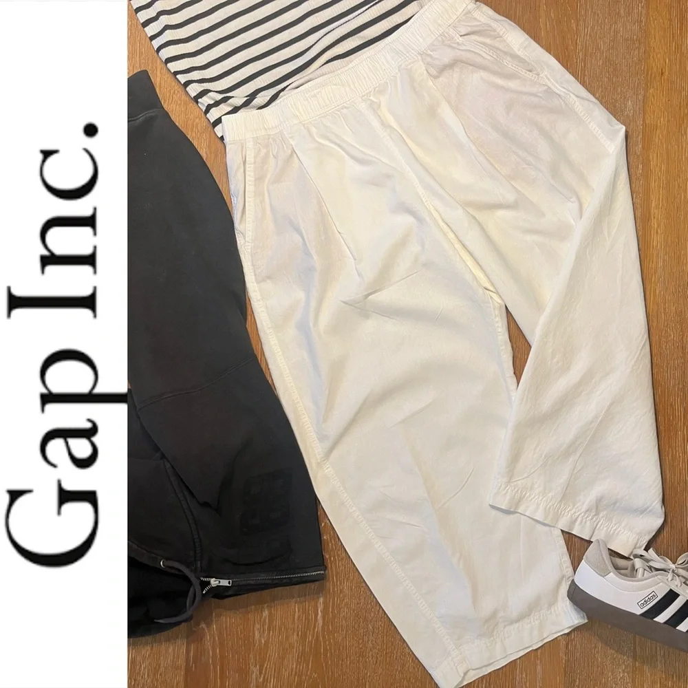 GAP white linen Relaxed Fit Pants - Picture 2 of 14